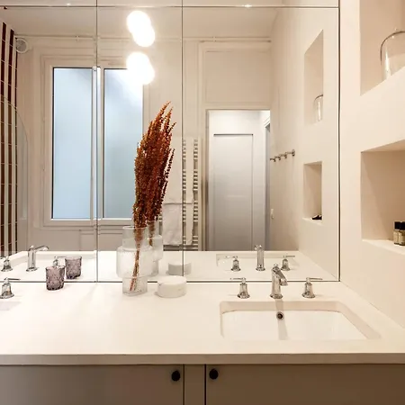 Habitat Parisien - Courcelles Parc Monceau Appartement *